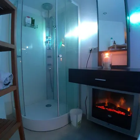 Relaxation In Waterloo, 2 Steps From The Center Of Brussels Waterloo