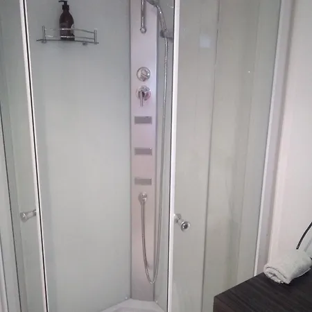 Relaxation In Waterloo, 2 Steps From The Center Of Brussels *