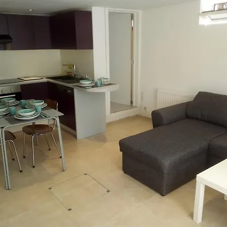 Relaxation In Waterloo, 2 Steps From The Center Of Brussels *